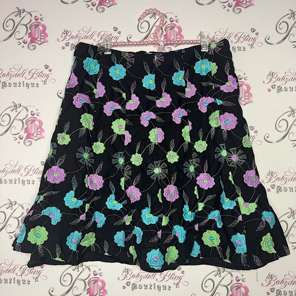 Nanette Leopore skirt embroidered floral purple blue green black flowy cute
